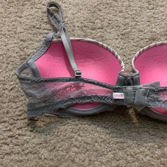 Victoria’s Secret pink bra - Picture 4 of 5